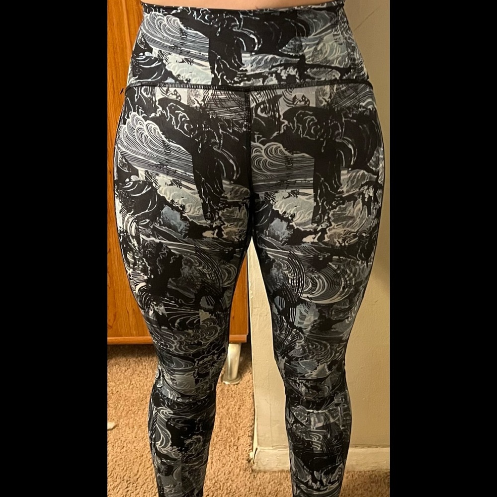 lululemon womens leggings size 2 like new